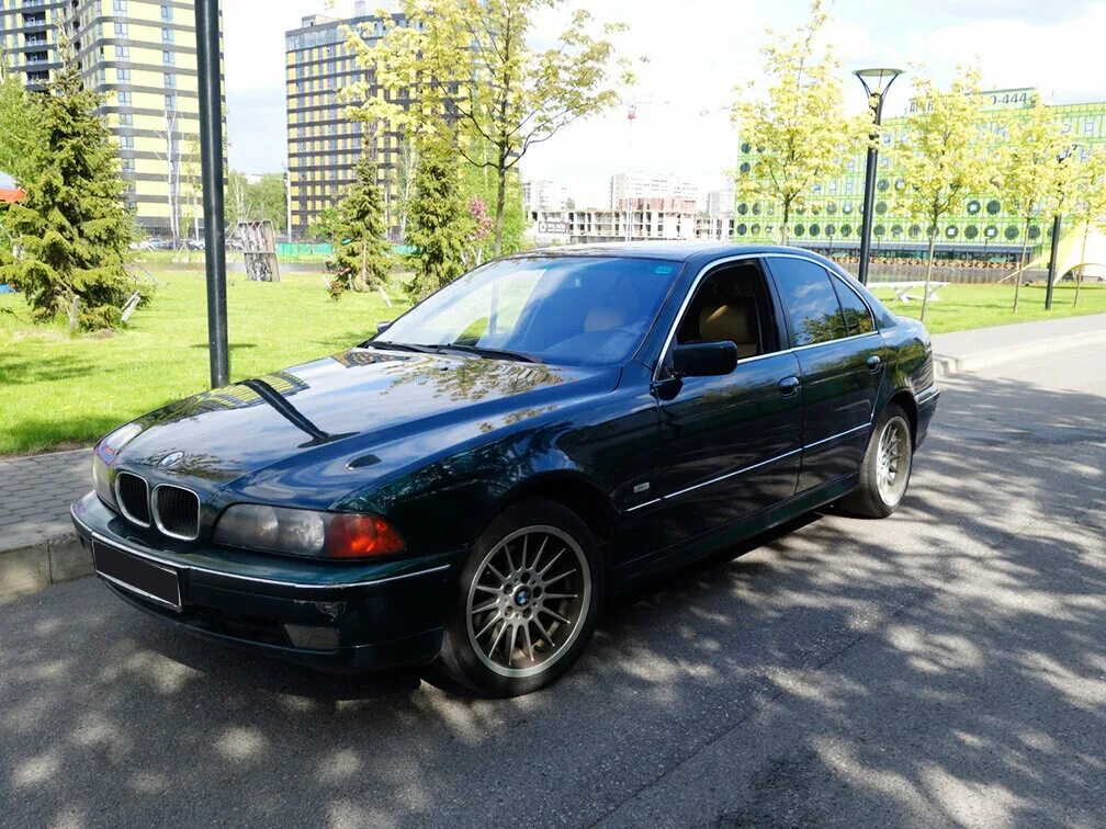 Bmw 2000 года. БМВ 520i 2000. BMW 520i e39. BMW 520 2000. БМВ 525 2000.