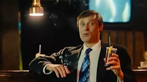 Любовь и голуби в баре