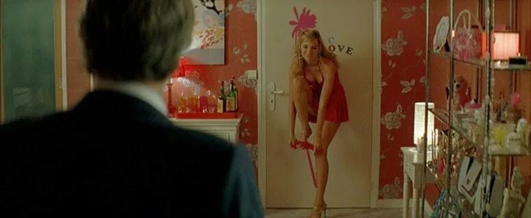 Секс С Луиз Бургуан – Девушка Из Монако (2008)