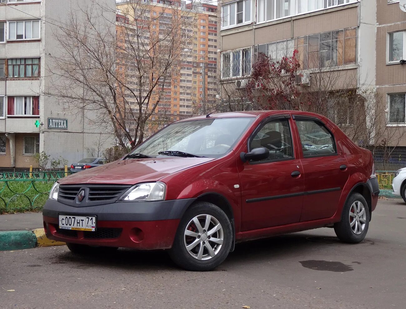 Renault тула. Р406ур 71 Рено Логан. К619тр71 Рено Логан.