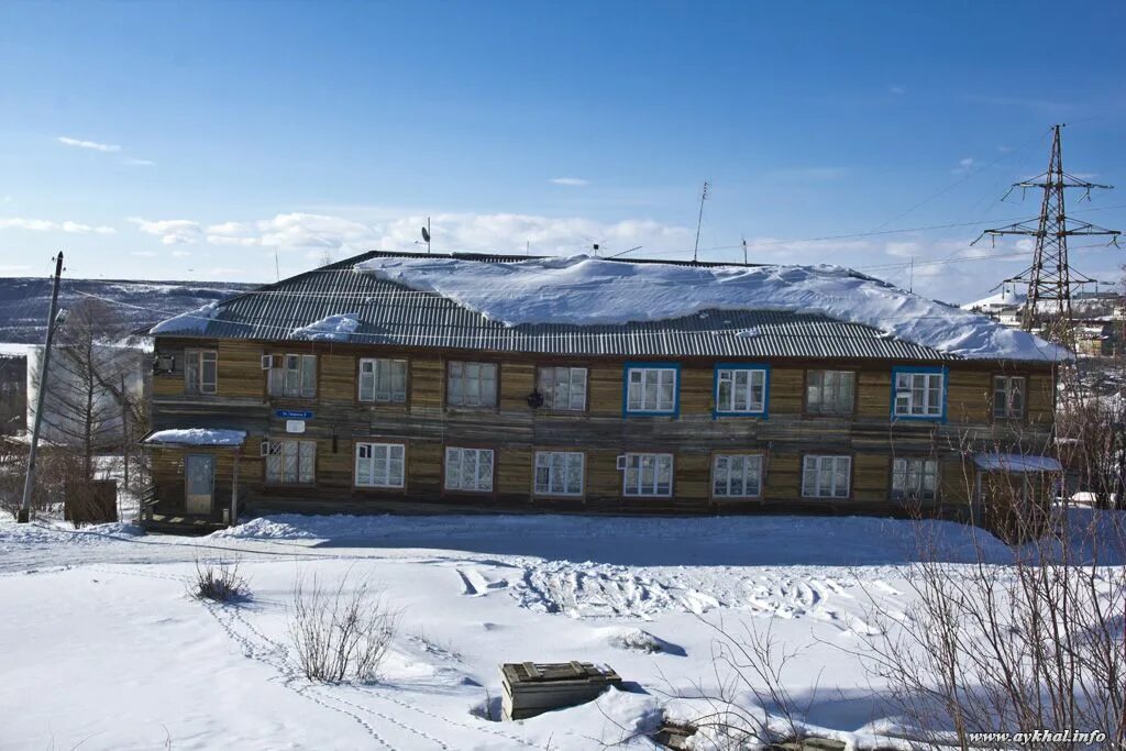 Поселок айхал. Айхал поселок городского типа. Айхал пожар. Айхал инфо недвижимость. Айхал инфо недвижимость.