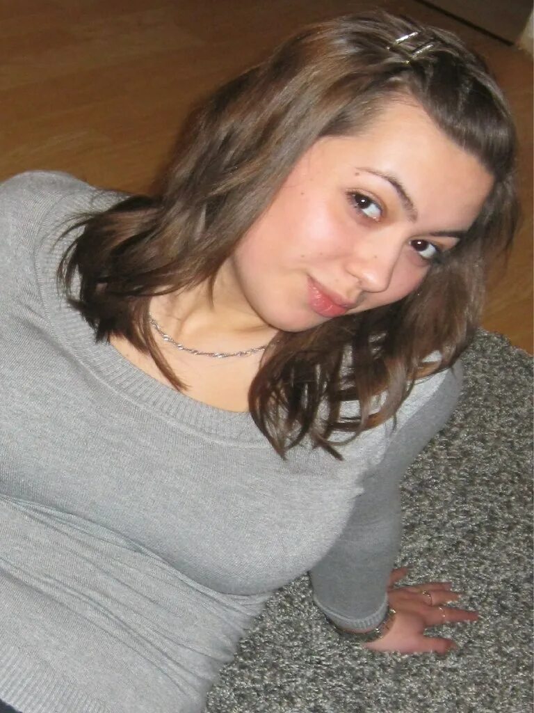 18 autoworld. Кристин кройк 25 лет. Сансет кристин квинн. Christine 18. Christine 18.