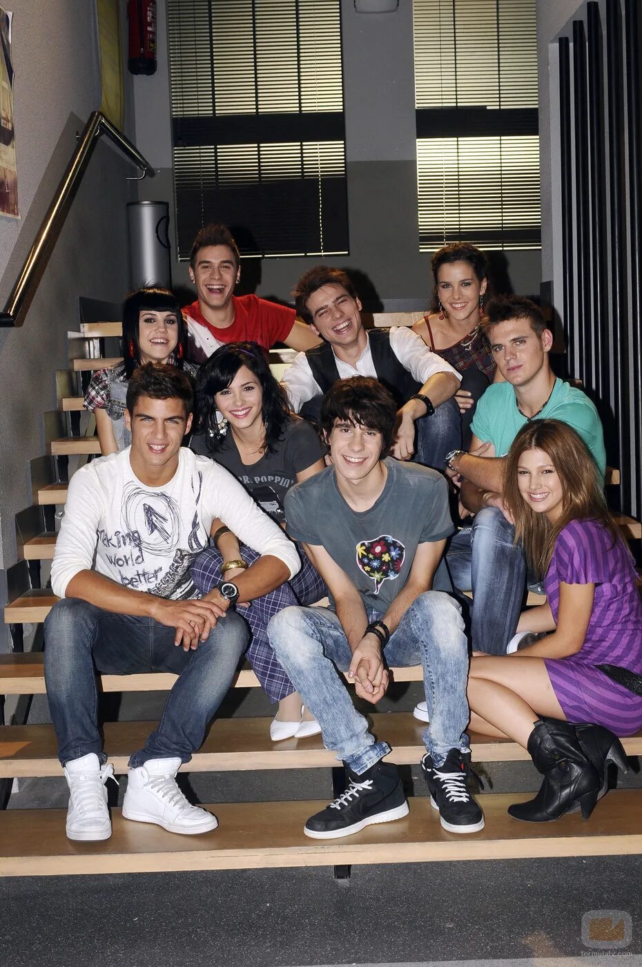 физика или химия испания. физика или химия сериал 2011. физика или химия сериал 2008–2011. физика или химия сериал. физика или химия сериал 2008 урсула корберо.