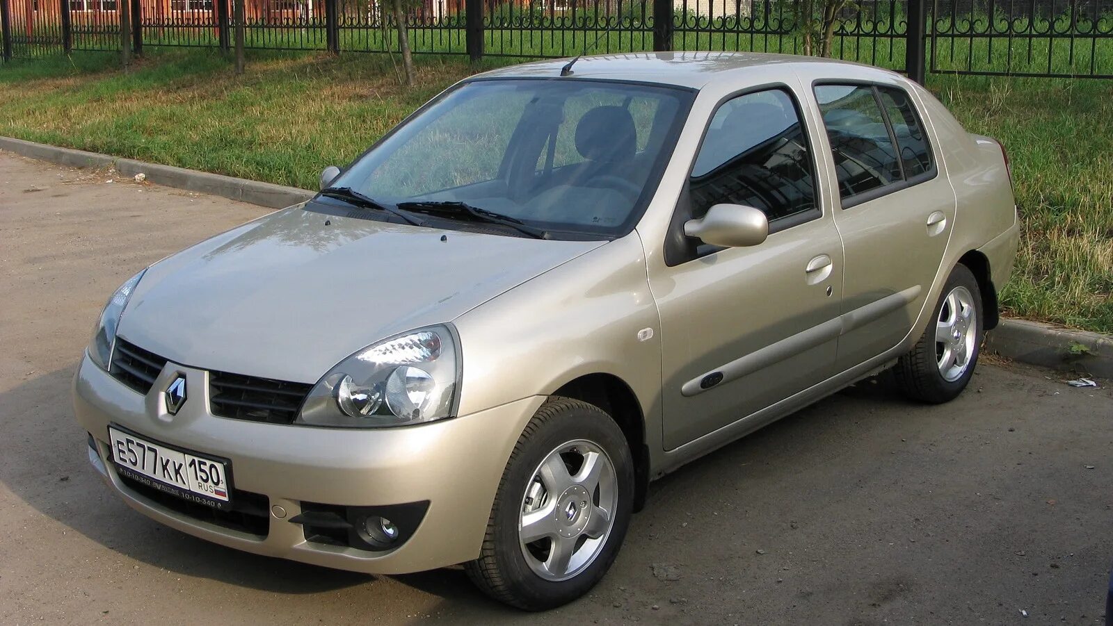 Renault symbol 1.4 16v. Renault symbol 2008 1.4. Рено Симбол 1.4 2008. Рено Симбол 1.4 2004.