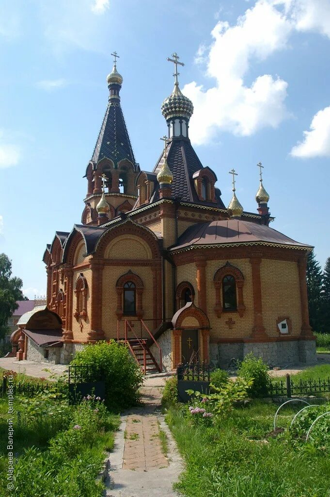 Алтай Сростки храм Екатерины. Церковь в Сростках Алтайского края. Церковь в Новиково Бийского района. Село Сростки Бийский район. Сростки погода бийского алтайского края