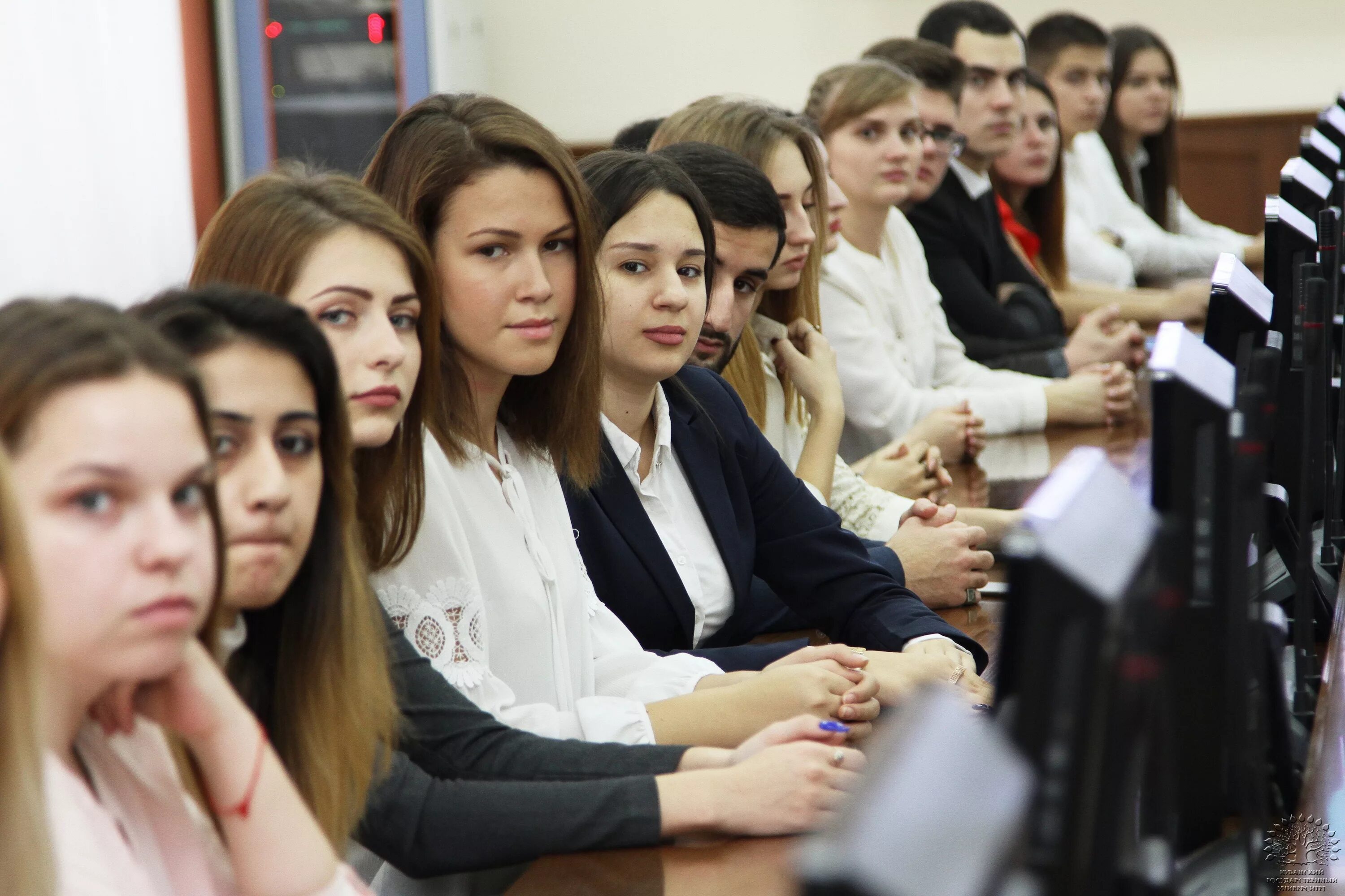 Кубанский университет Краснодар. КУБГУ Кубанский государственный университет внутри. Студенты КУБГУ. Краснодар институт КБГУ.