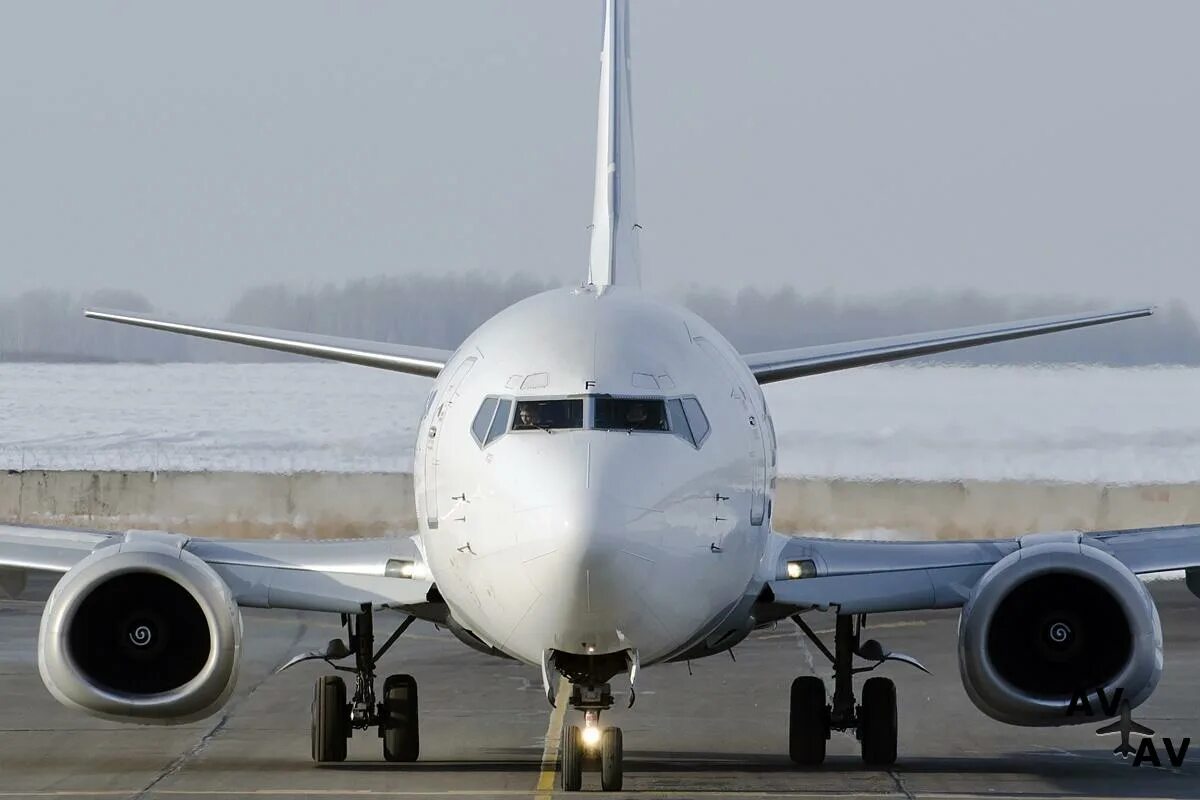 Боинг 737. Самолёт Boeing 737. Boeing b737 узкофюзеляжный. Пассажирский самолет Боинг 737.