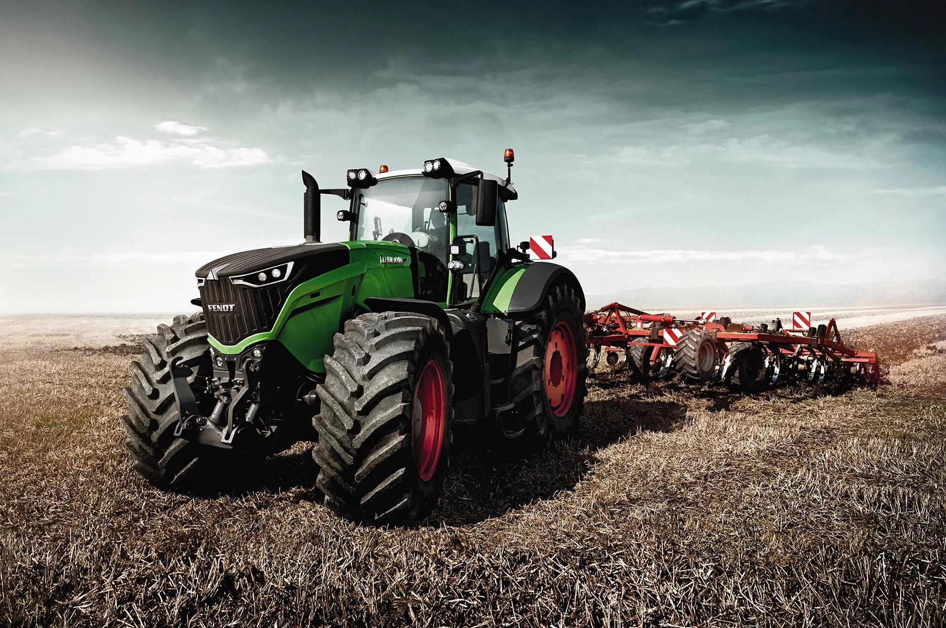 Ж сх. Трактор Фендт 1000. Fendt 1050 Vario. Fendt 1000 Vario. Трактор Фендт в поле.