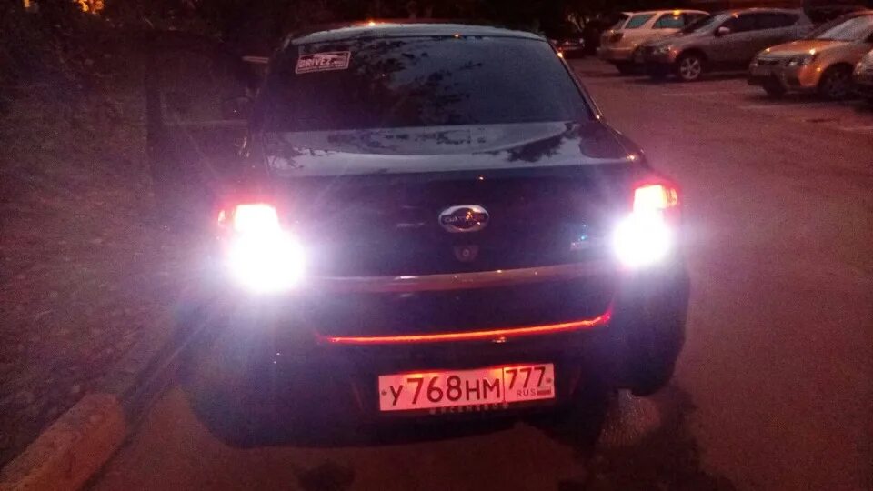 Диодные фары датсун задние. Тонировка задних фонарей датсун. Datsun задние габариты. Датсун он до задний ход. Задний дворник датсун ми до.