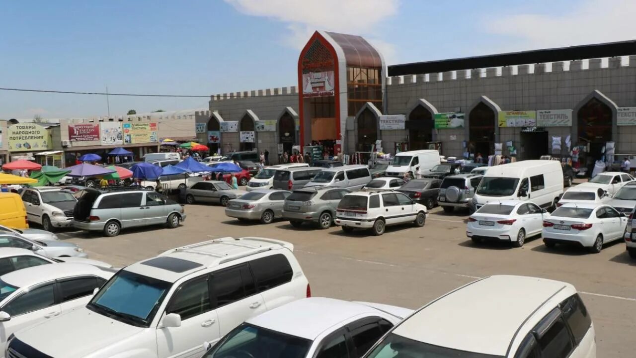 Оптовка рынок алматы. Оптовый рынок алматы. Зеленый базар алматы. Рынок байсат в алматы. Оптовый рынок алматы.