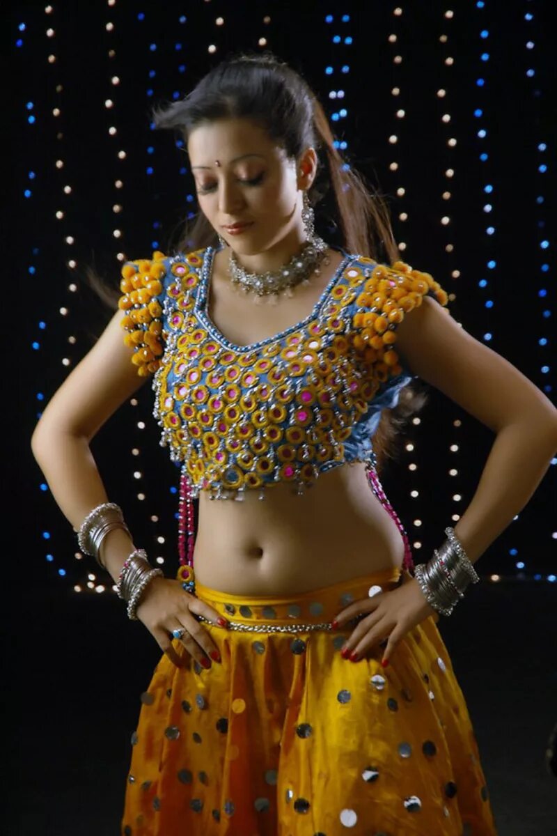 Item dance. Tamanna bhatia navel. индусский болливуд. таманна бхатия belly. Item dance.