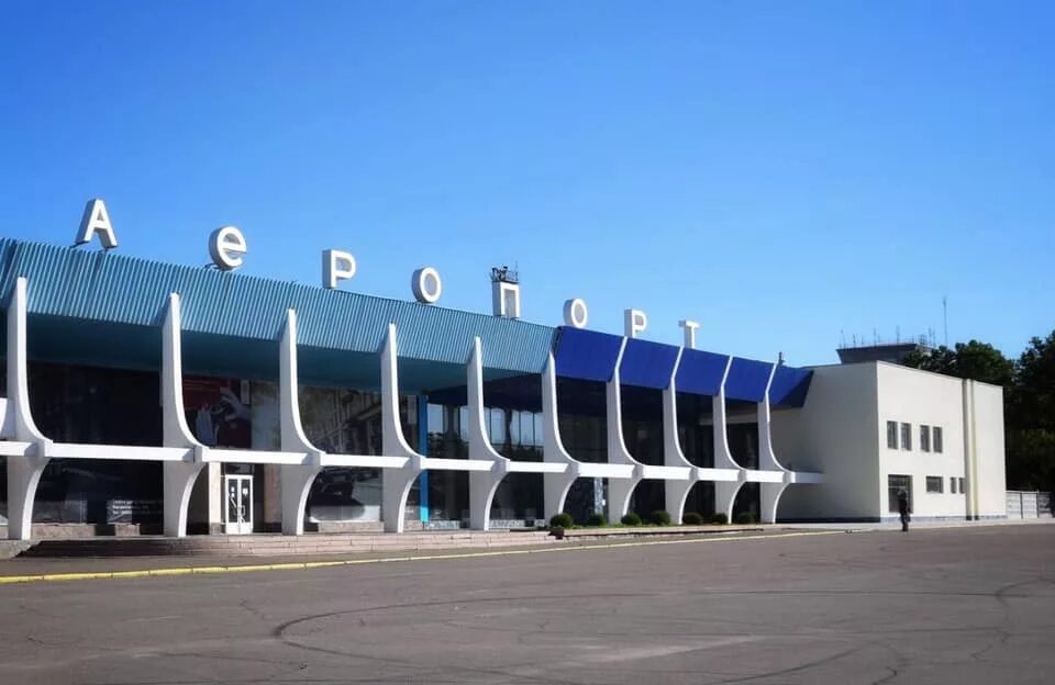 Николаевский аэропорт Украина. Аэропорт Николаев сейчас. Николаев аэропорт Украина фото. Аэропорт Николаев сво.