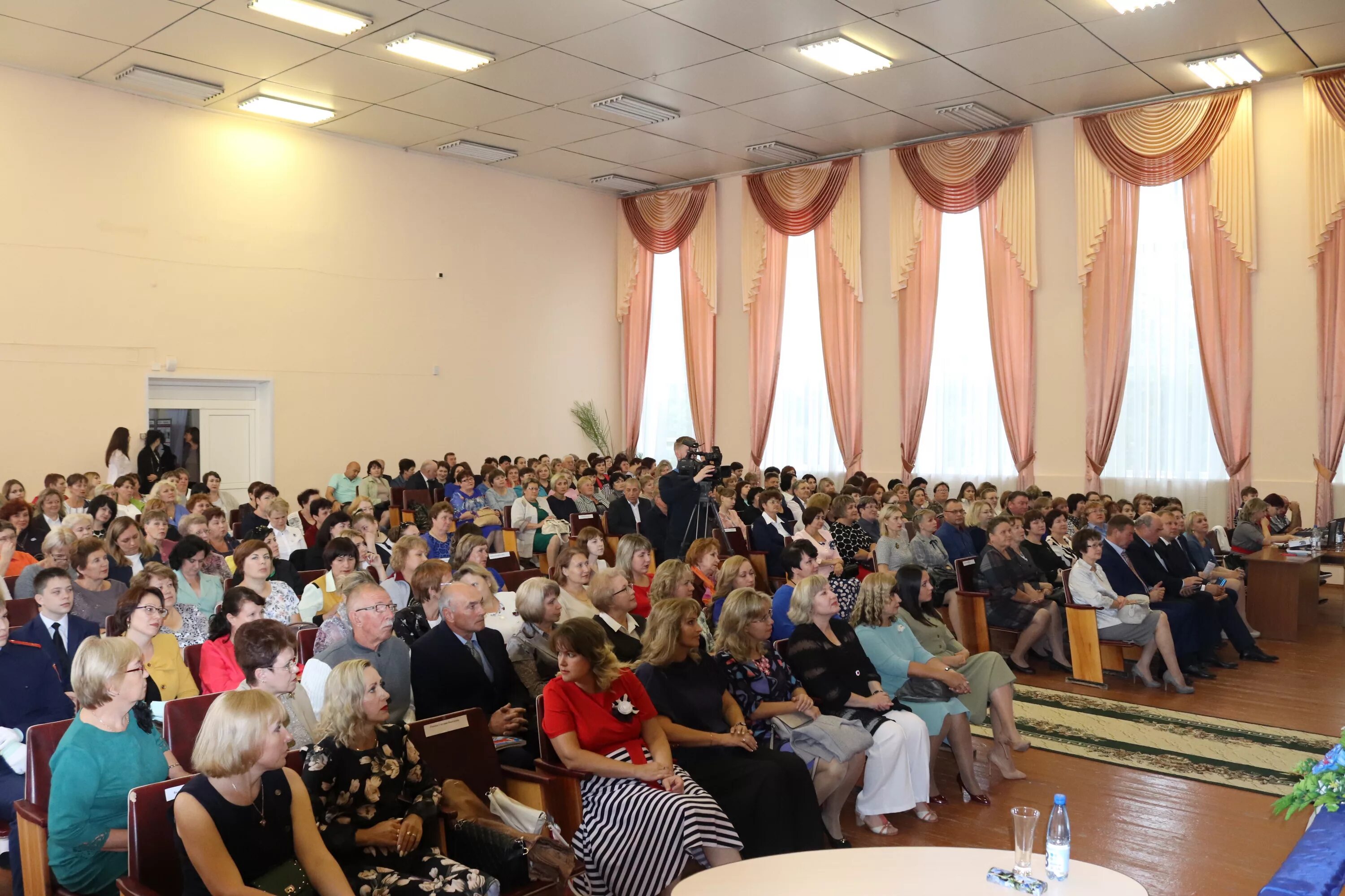 алатырь официальный сайт. администрация г алатырь. алатырь официальный сайт. директор гимназии 6 алатырь. преподаватели чгу алатырь.