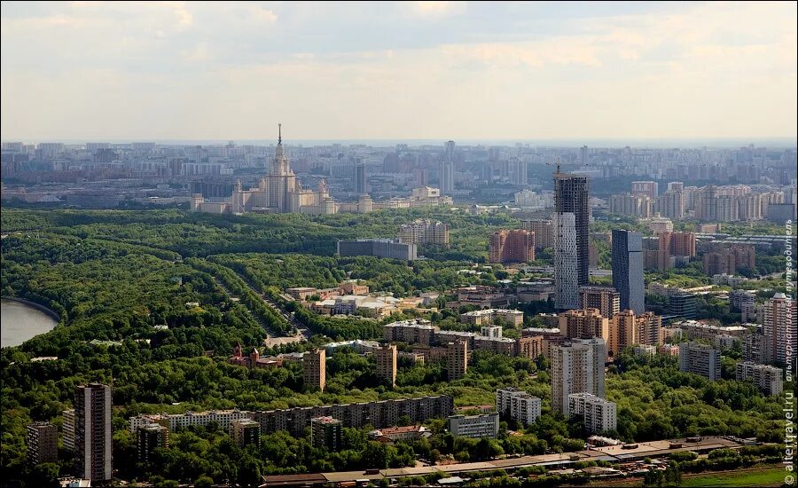 Мгу район москвы. Мосфильмовская улица МГУ. Район Раменки Мосфильмовская улица. Район МГУ В Москве. Район Раменки Воробьевы горы.