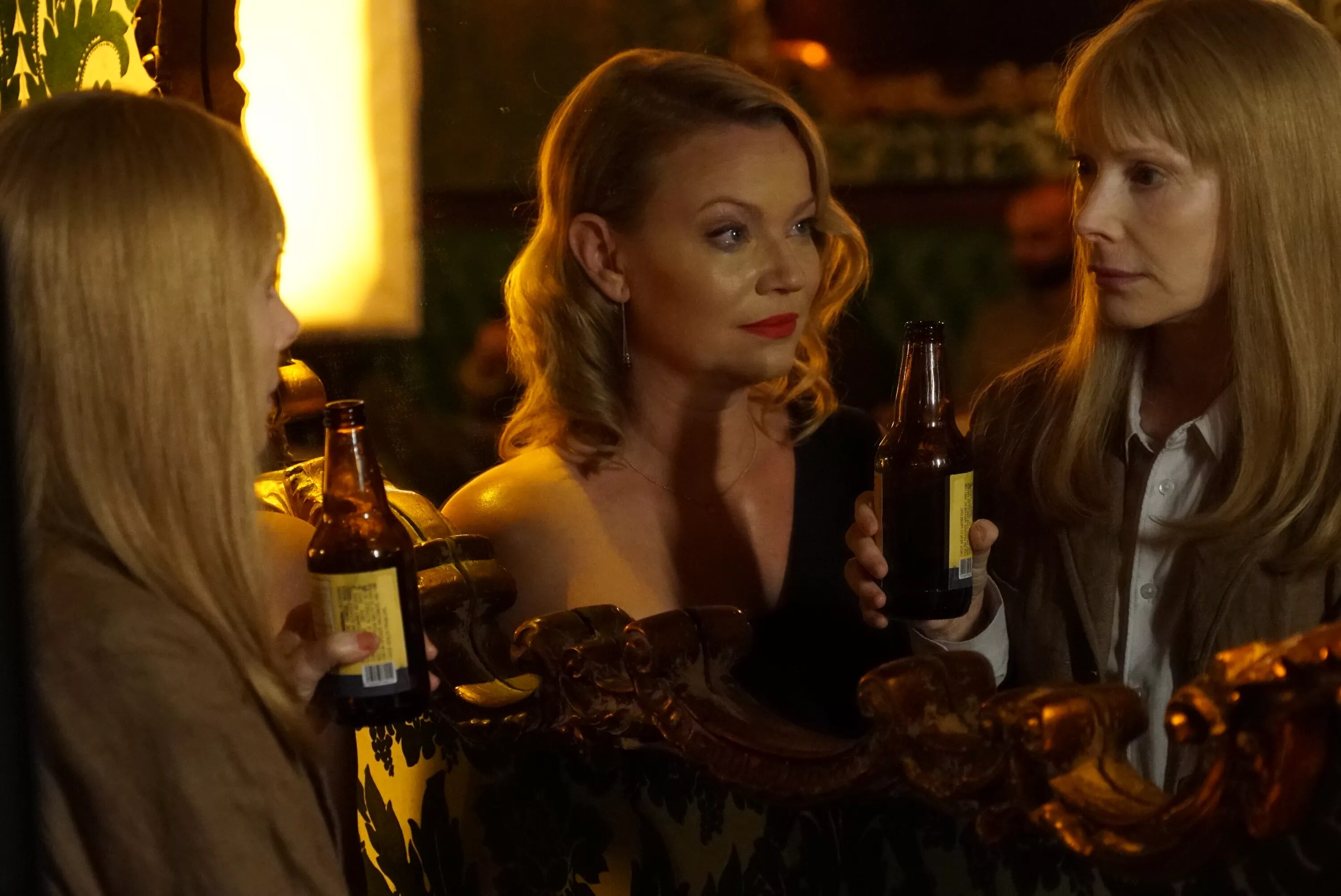I meet helen at eight. Bridesmaids (2011) part 3. I meet helen at eight. Мойра мактаггерт. 8 подруг оушена хелена.
