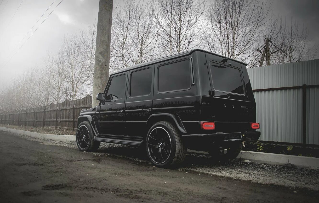 Mercedes g63 AMG Бандитский. Черный Мерседес Гелендваген АМГ. Mercedes g55 AMG. Mercedes g55 AMG черный. Гелик бандит