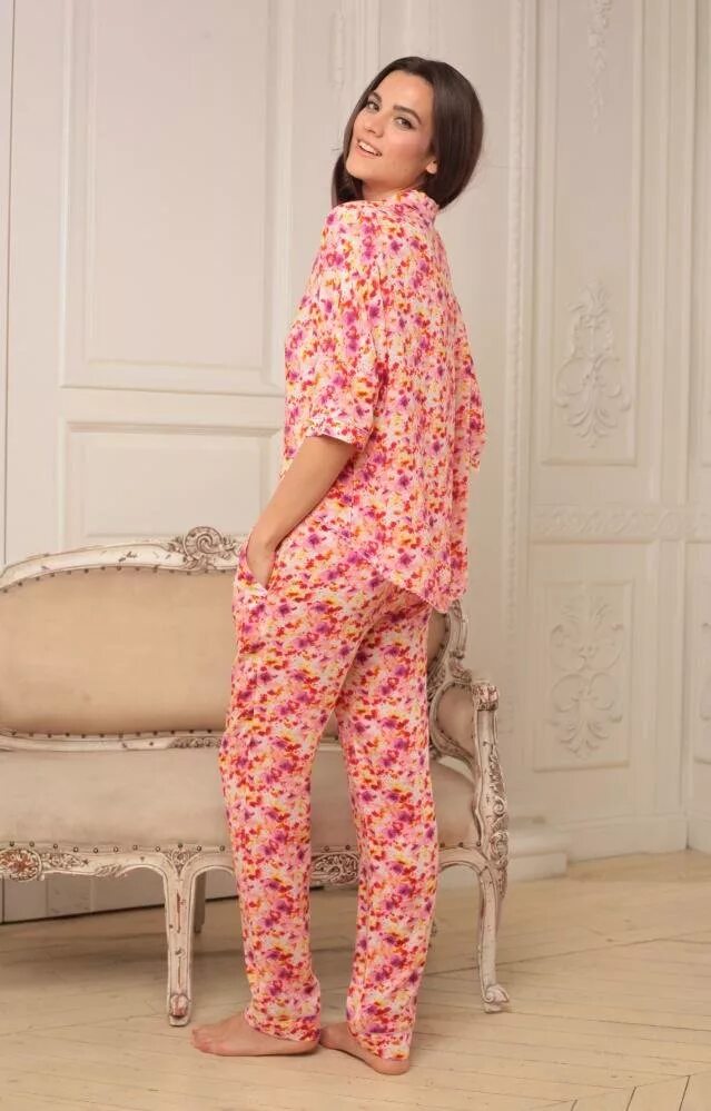 Магазин пижам. Детская пижама с ушами. Можно вернуть в магазин пижаму. S. Пижамный бутик.