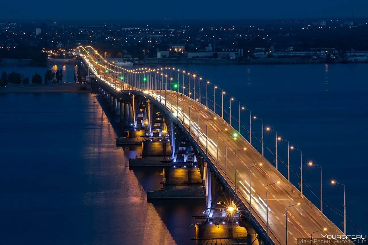 Энгельс мост через волгу. Саратов мост через Волгу. Волга мост Саратов. Мост Саратов Энгельс. Мост Саратов Энгельс ночной.