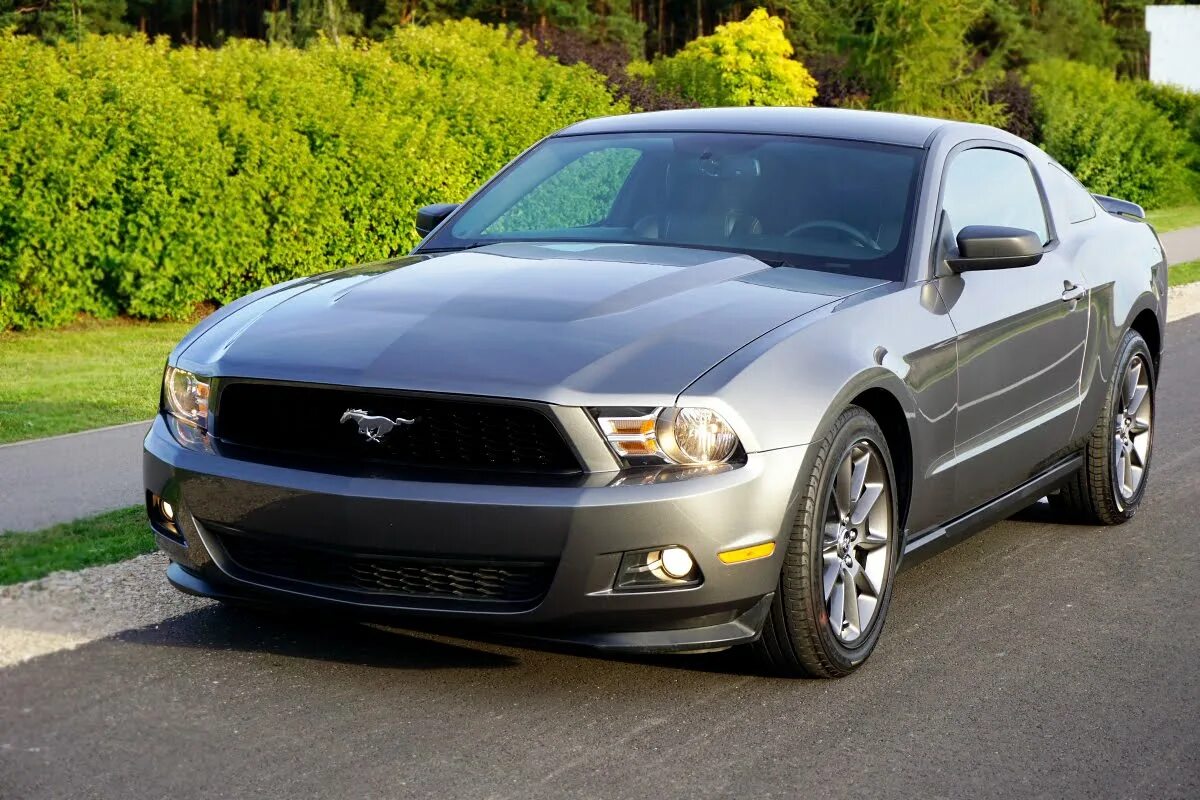 Ford mustang 2011. Форд мустанг 2011 черный. 7. Ford mustang 2011 3,7. Форд мустанг гт 2011.