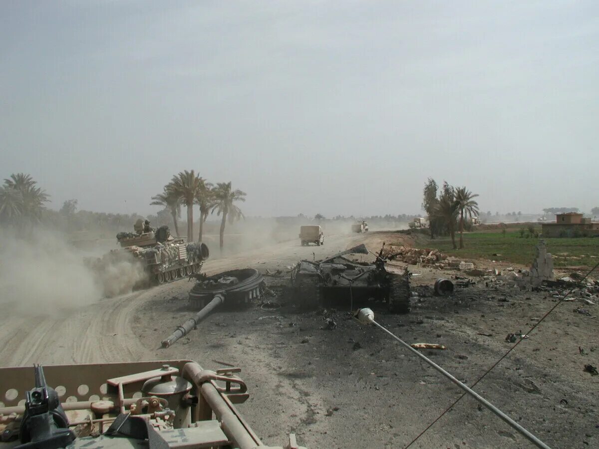 Дуэль т 72 и абрамс. Т 72 Ирак. Подбитые танки Ирак 1991.
