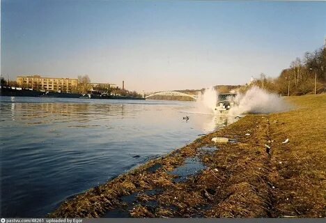Москва река грязная
