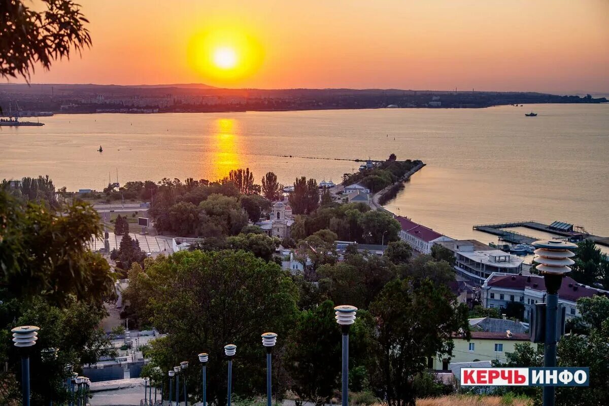 Автобус Керчь - Горловка купить билет от 3000 р. Расписание на сегодня Алекс Вос