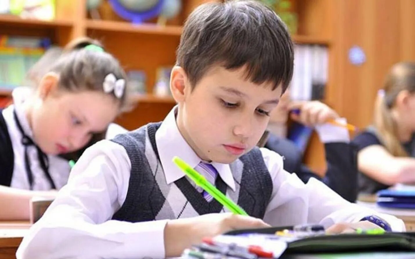 Как получить под школьнику