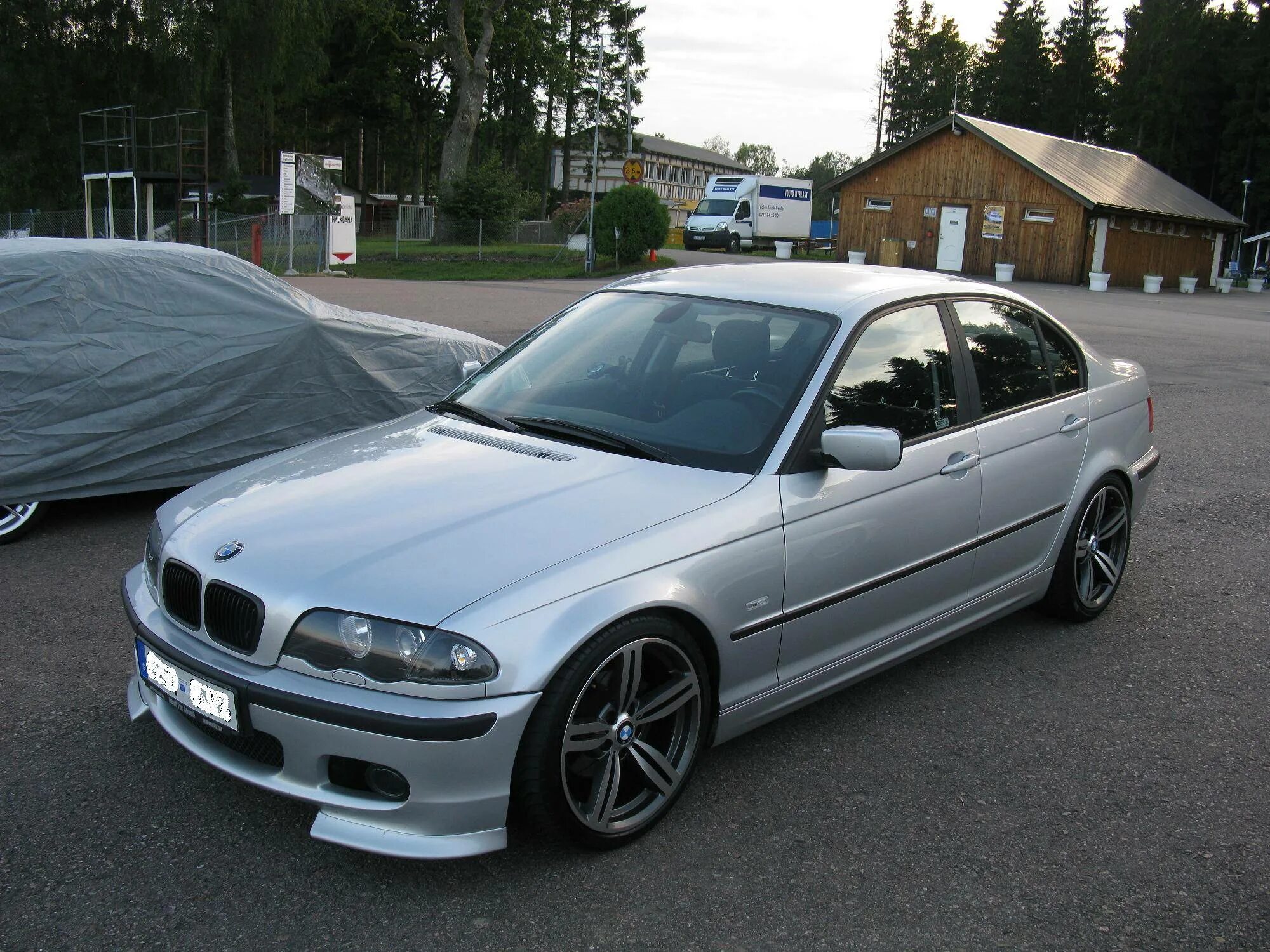 Е46 рестайлинг купить. BMW e46 2000. BMW e46 sedan m. БМВ 3 е46. BMW 46 2000.