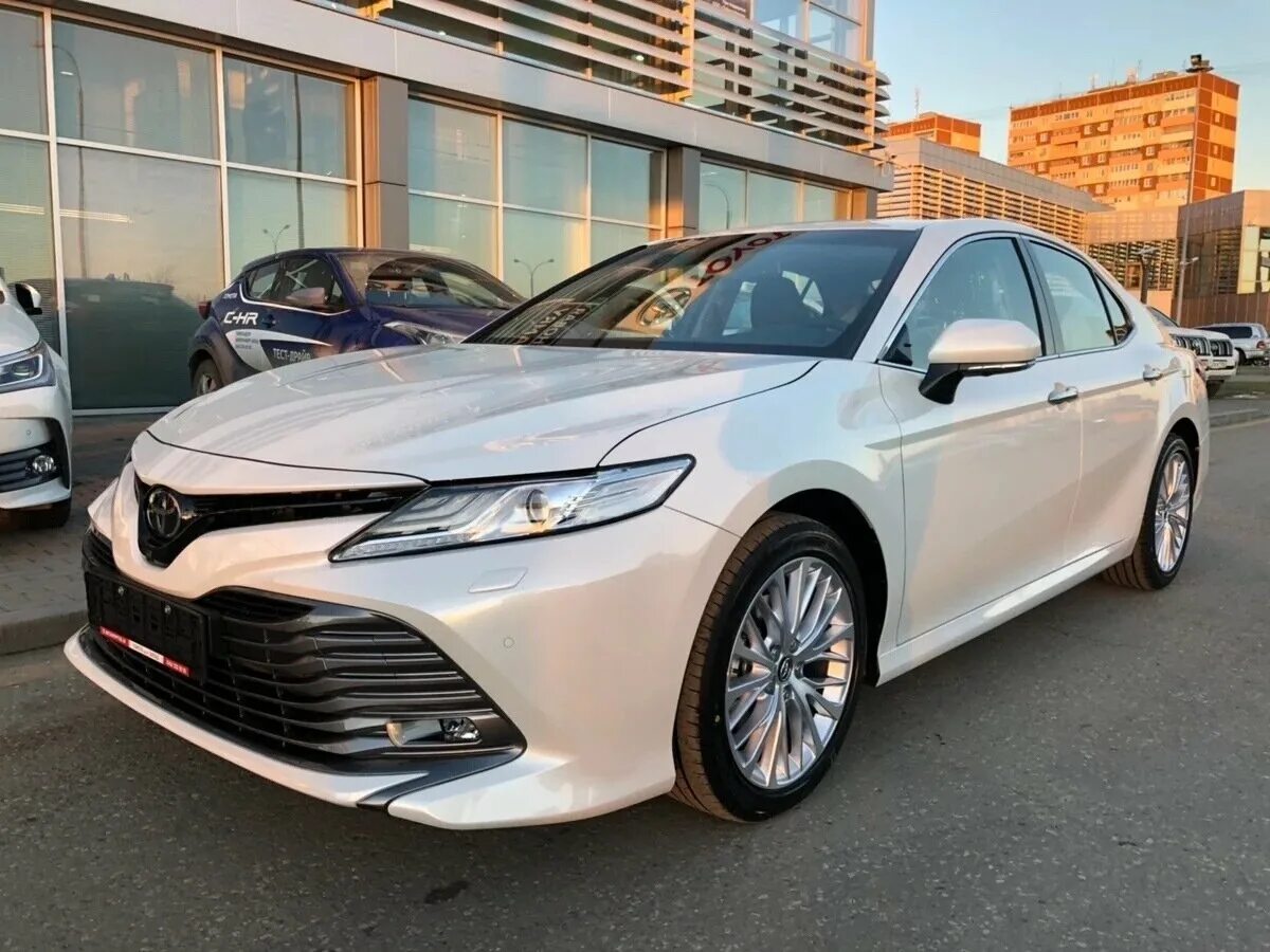 Toyota camry 2021 белый перламутр. тойота камри перламутр. тойота камри 55 белый перламутр. Toyota camry viii (xv70). тойота камри 70 белый перламутр.