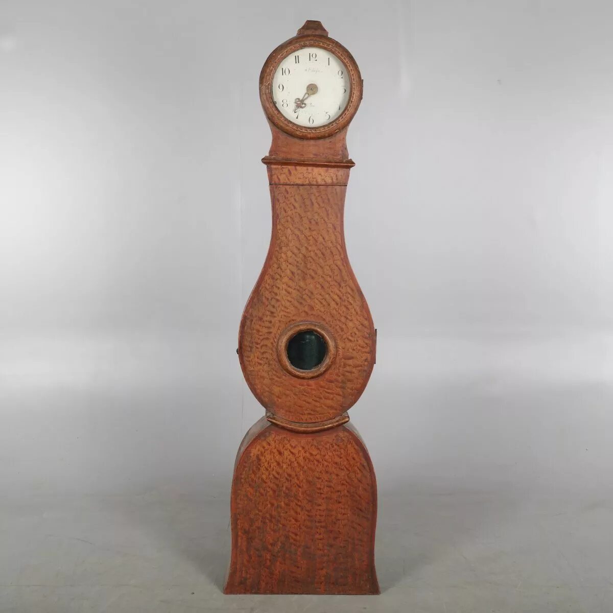 Дизайнерские напольные часы. Часы мора. Часы мора напольные. Густавианский стиль часы. Часы мора напольные.