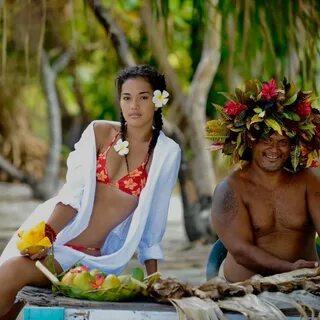 Bora Bora Original on Instagram: "Natural Polynesian beauty 