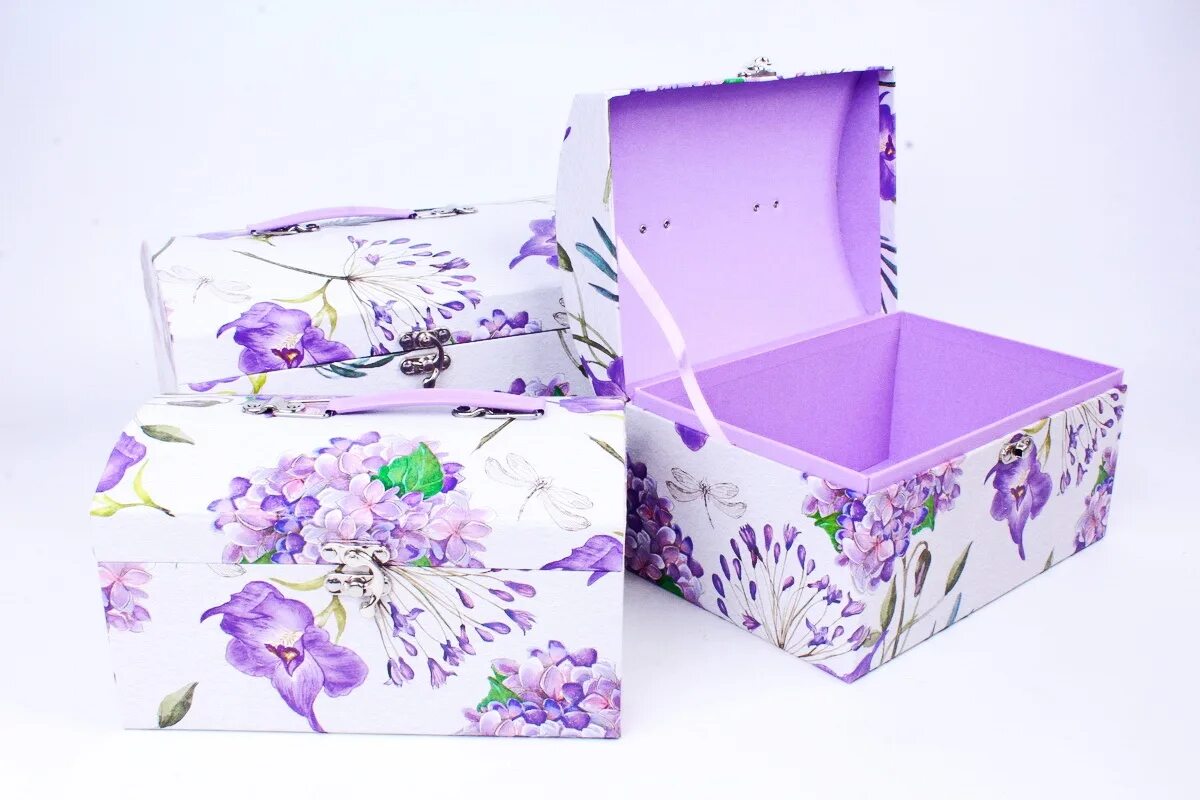 Упаковка мск. Набор подарочных коробок из 3шт - цилиндр лаванд. Цилиндр градиент. Радуга москва упаковка. Упаковка москва.