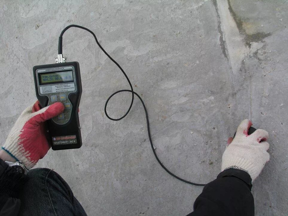 Измерение трещин. Прибор определения толщины защитного слоя бетона. Магнитный измеритель защитного слоя бетона. Обследование зданий и сооружений.