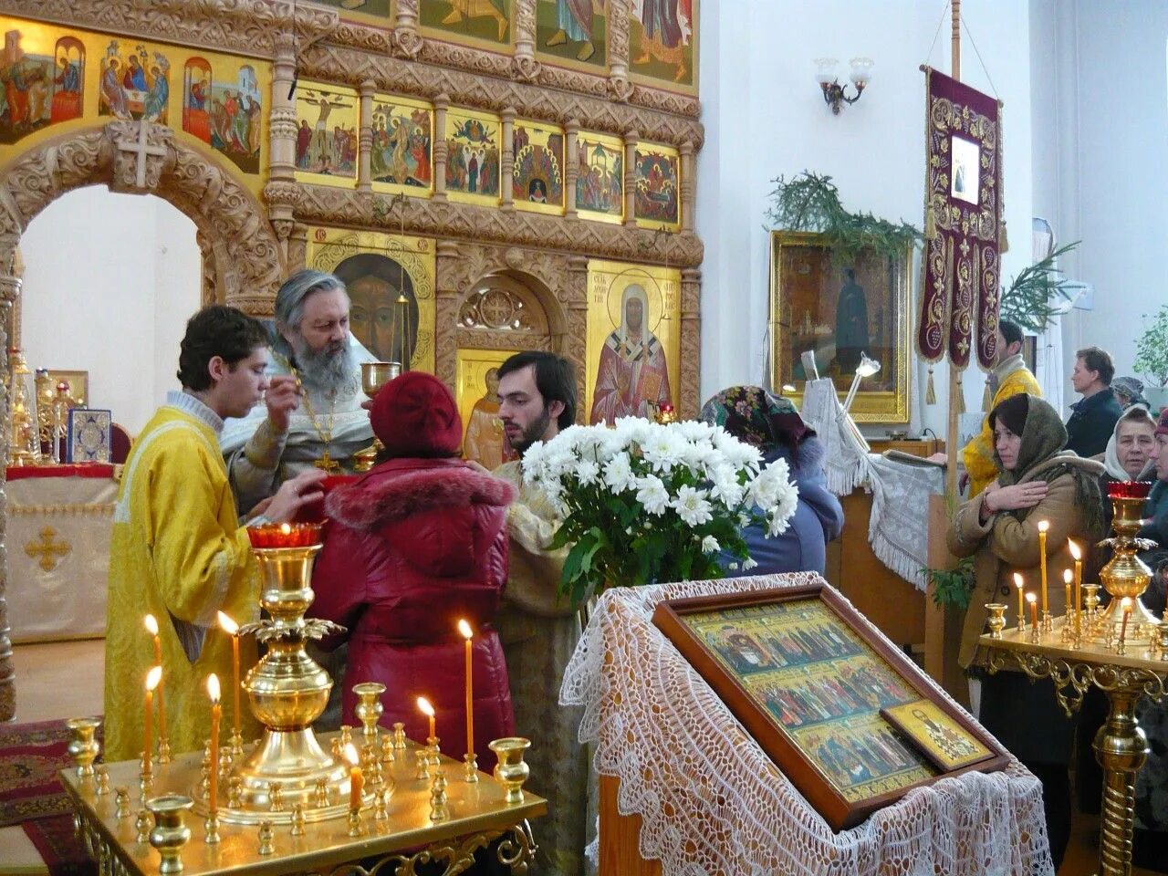 службы в храмах рыбинска. георгиевский храм рыбинск. протоиерей димитрий садовский. иверский храм рыбинск расписание богослужений. службы в храмах рыбинска.