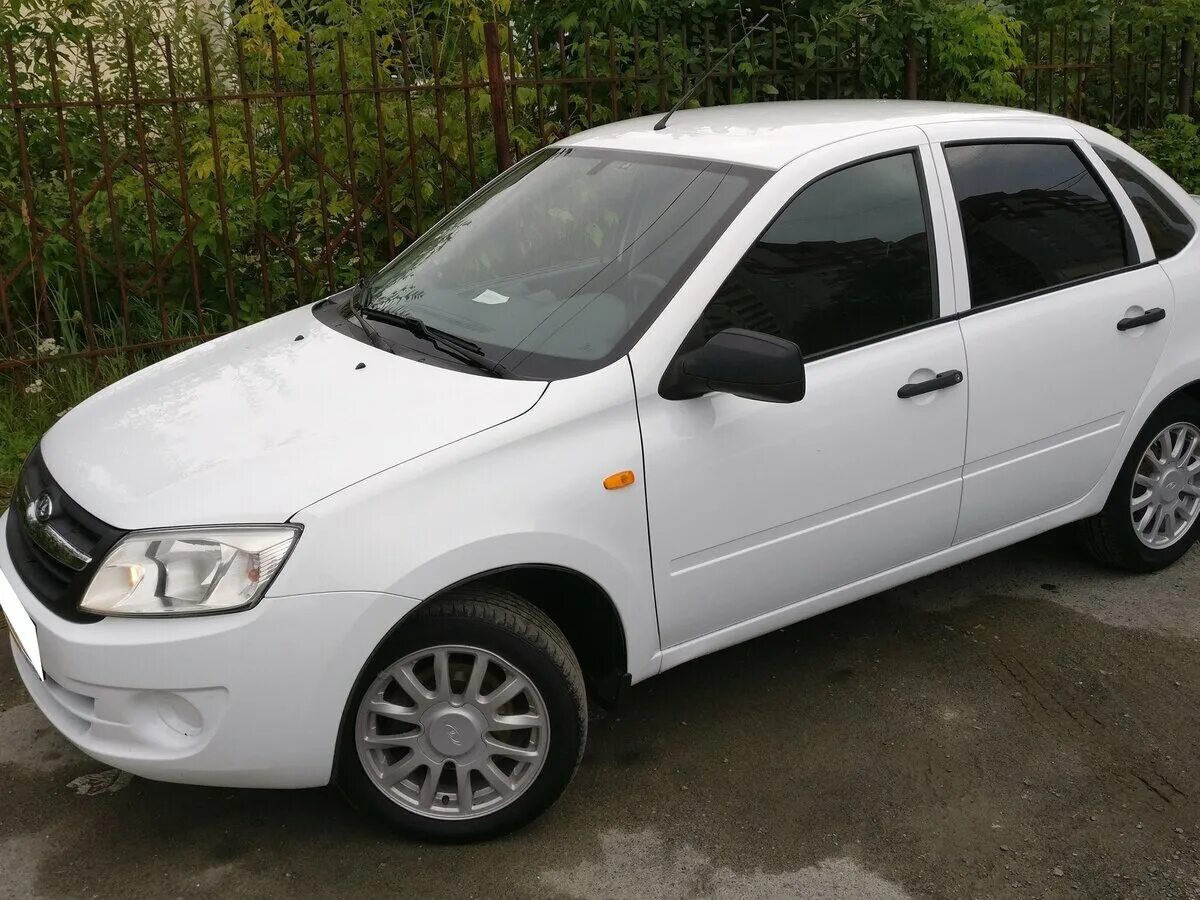 белая гранта цвет краски