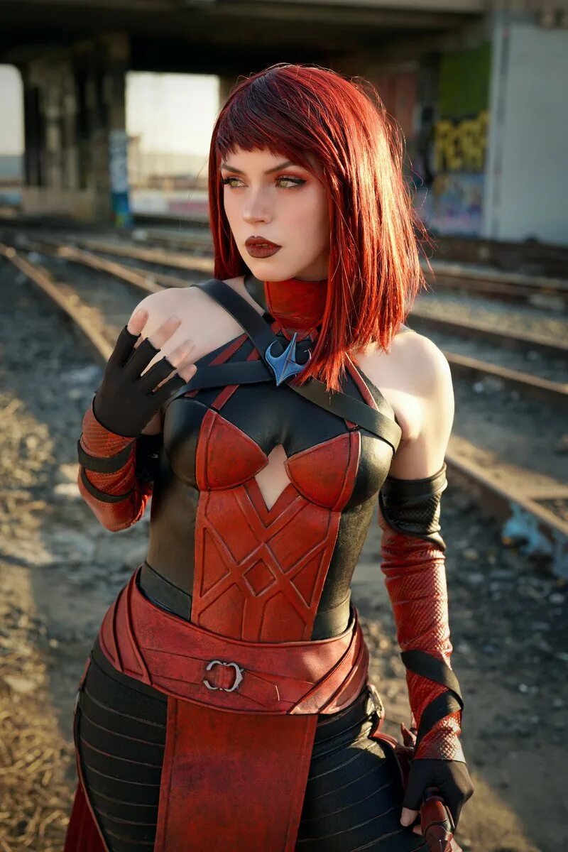 Cosplay heart. Armoredheartcosplay Natasha. Cow Cosplay косплеер. Armored Heart Cosplay.