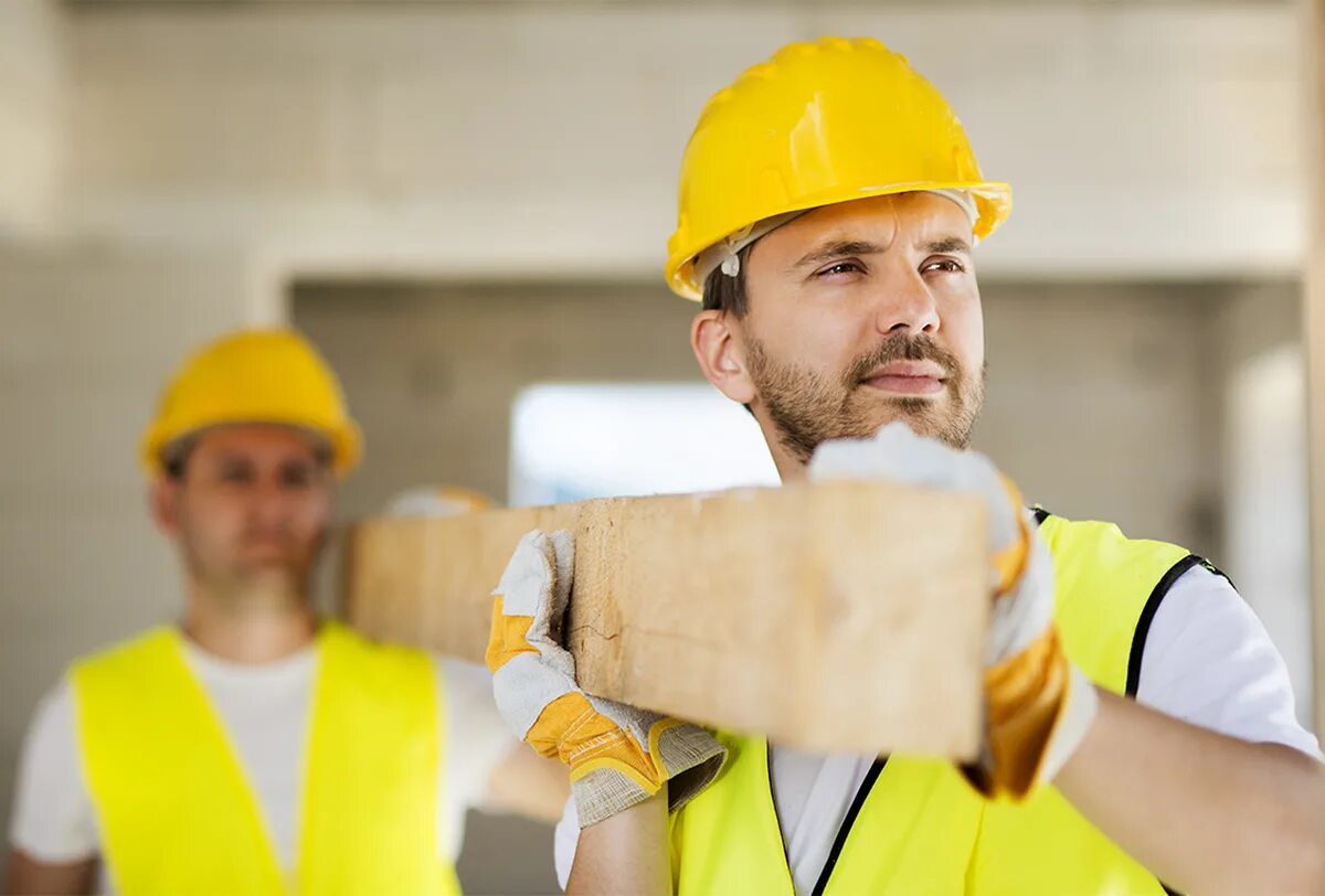 Работник цеха. Человек на складе. Разнорабочие. Рабочий на заводе. Работа разнорабочий фирму.