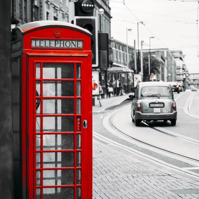 Iphone 10 размер дисплея. айфон 5s размер экрана в дюймах. форматы экрана. формат видео в инстаграме вертикальное. черно белый лондон.