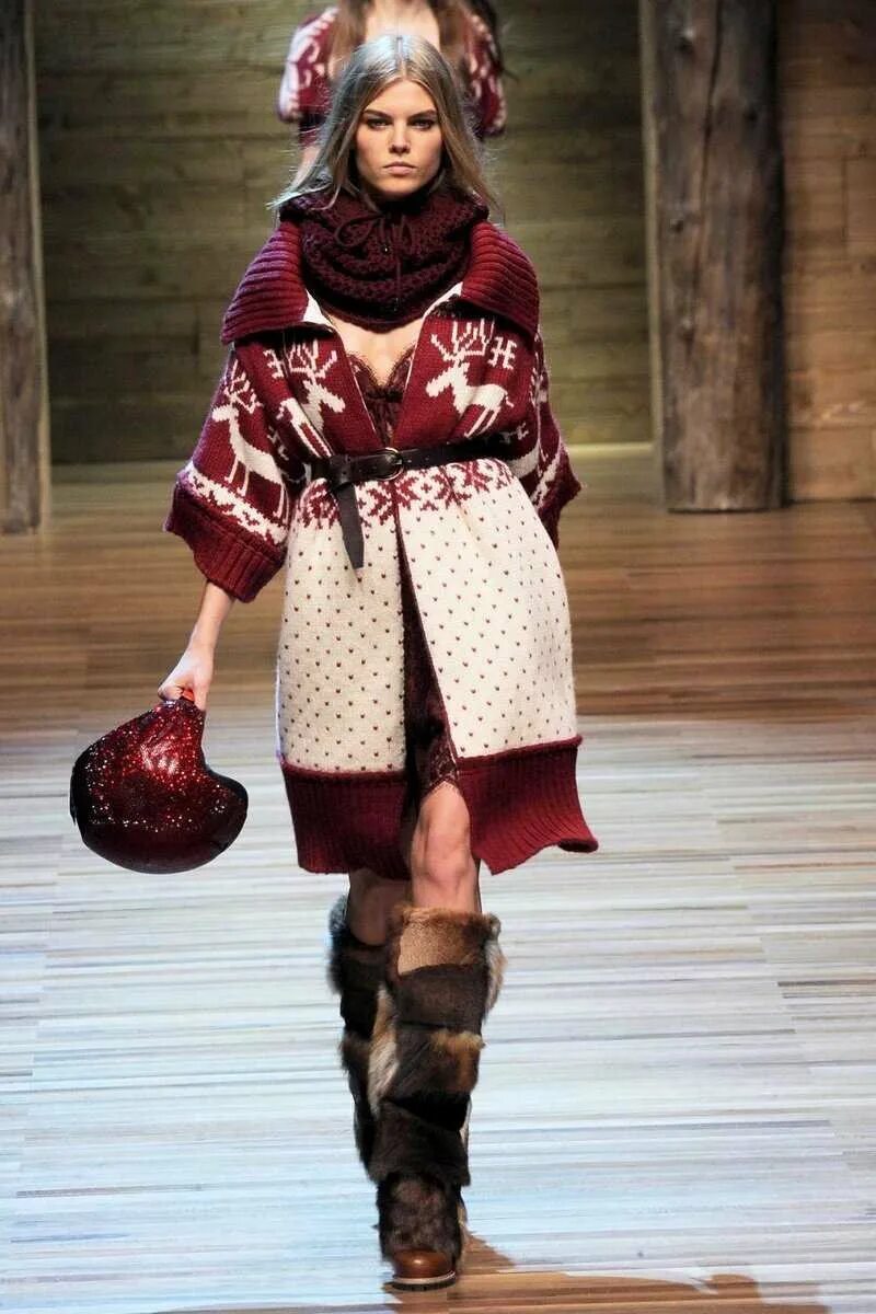 Стиль folklore. Мода стиль etno. Мода этно славянский стиль. Этнический стиль в одежде. Стиль folklore.