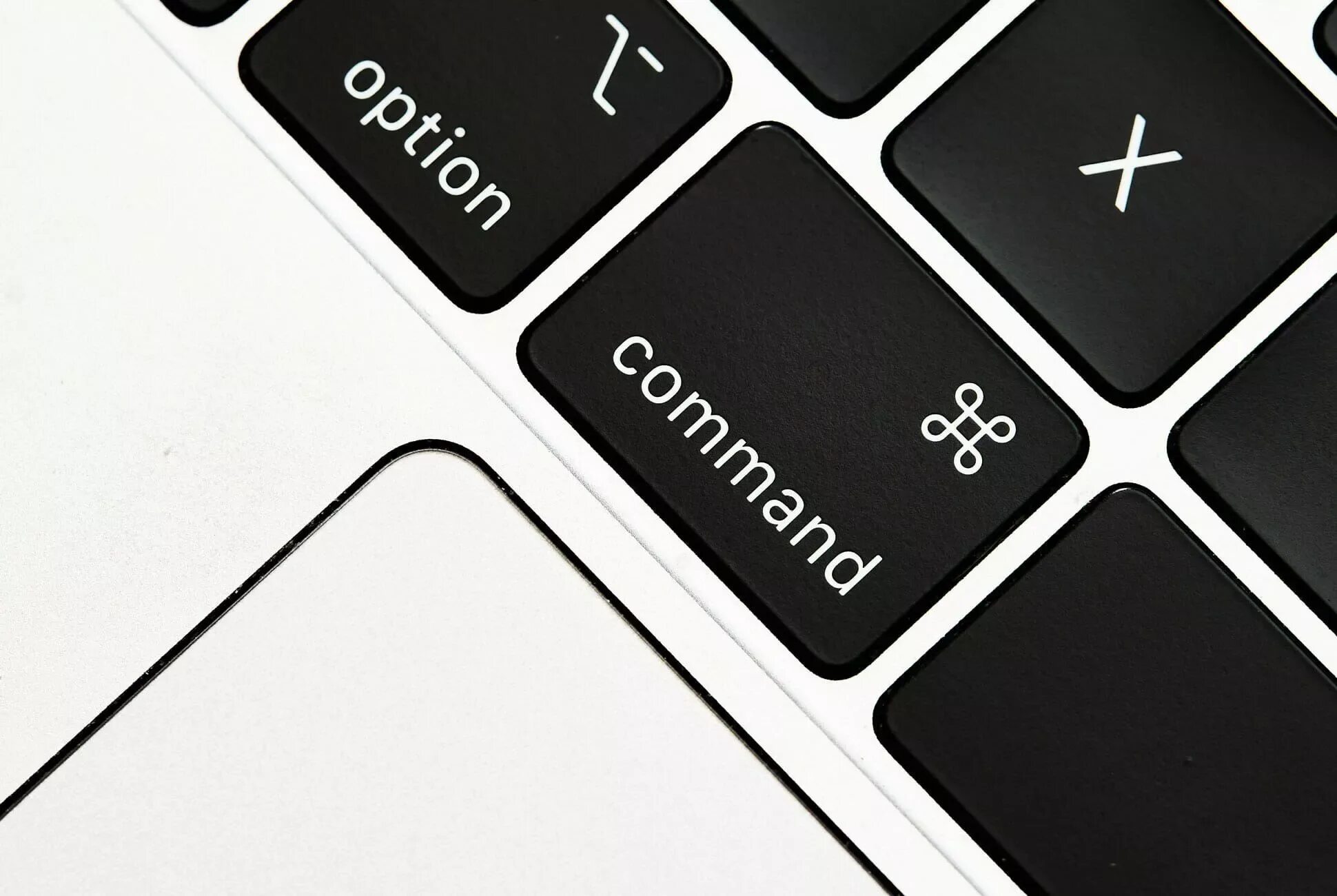 Кнопка Command на Mac. Кнопка option MACBOOK. Клавиша option на Mac. Кнопка option на Мак.