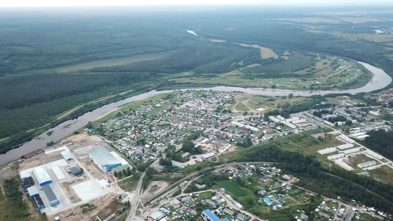 Погода архангельской области поселок октябрьский. Пос Октябрьский Башкортостан. Город Октябрьский Башкортостан с высоты птичьего полета. Город Октябрьский ресб Башкортостан с высоты птичьего полёта. Октябрьский Устьянский район Архангельская область.