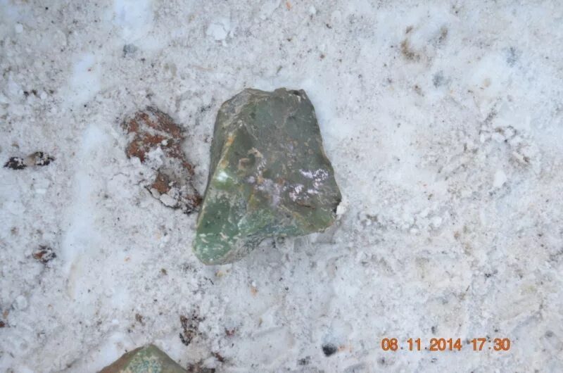 хара нур нефрит. нефрит бурятия. нефрит незаконный оборот. статья 191 уголовного кодекса. нефрит в туве.