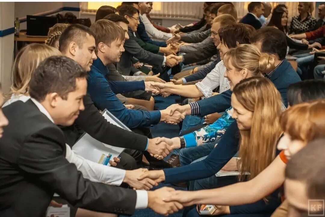 Бизнес мероприятия. Крупное бизнес мероприятие. Событию форум. Деловая конференция. Бизнес форум.