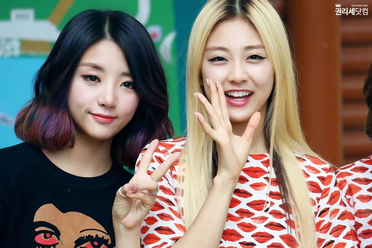 Квон ри се авария. Квон рисэ смерть. Группа ladies code рисэ. Квон рисэ. Квон рисэ.