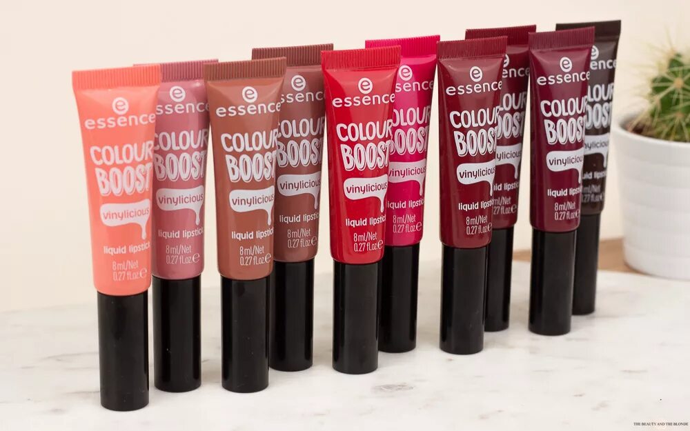 Essence color. Эссенс Colour Boost. Эссенс Colour Boost 08. Color Boost Vinylicious Essence. Essence Colour Boost купить.