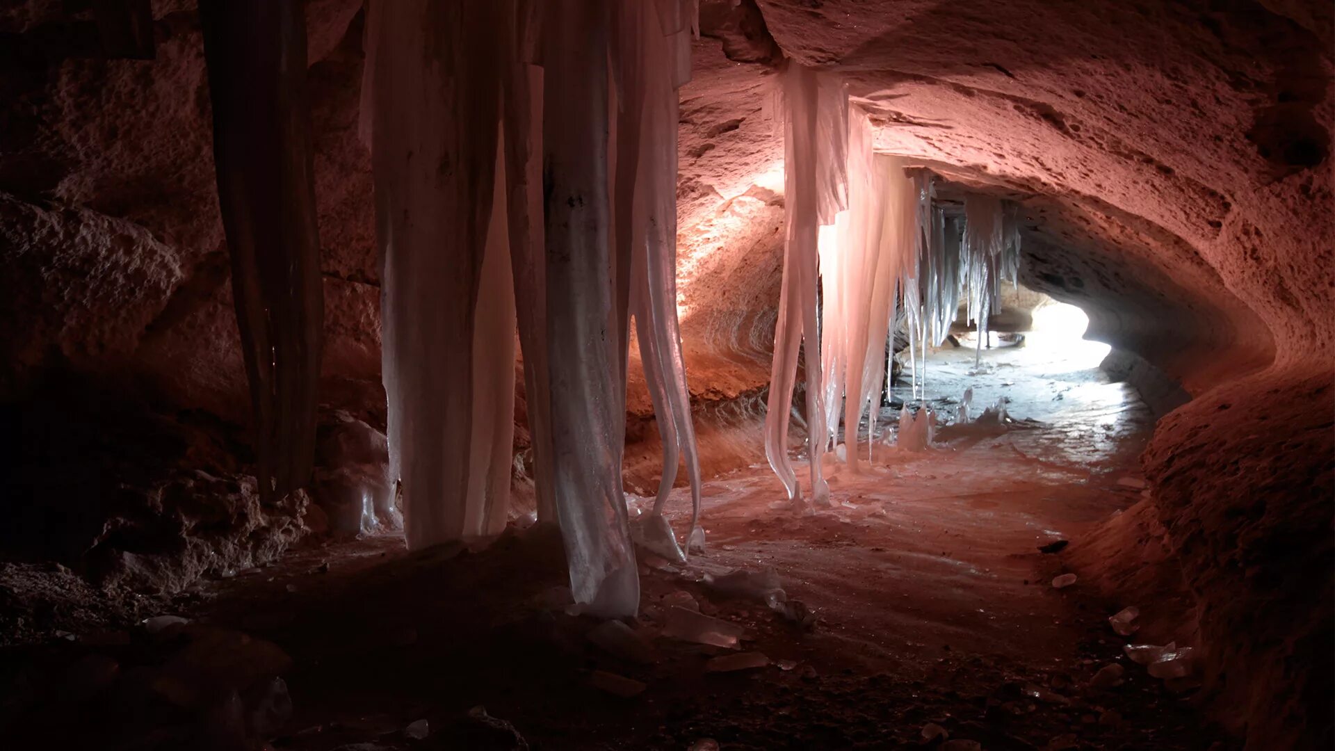 пинежский заповедник пещеры. голубино карстовые пещеры. карстовая пещера архангельск. голубино пещеры. архангельск пещеры пинежья.