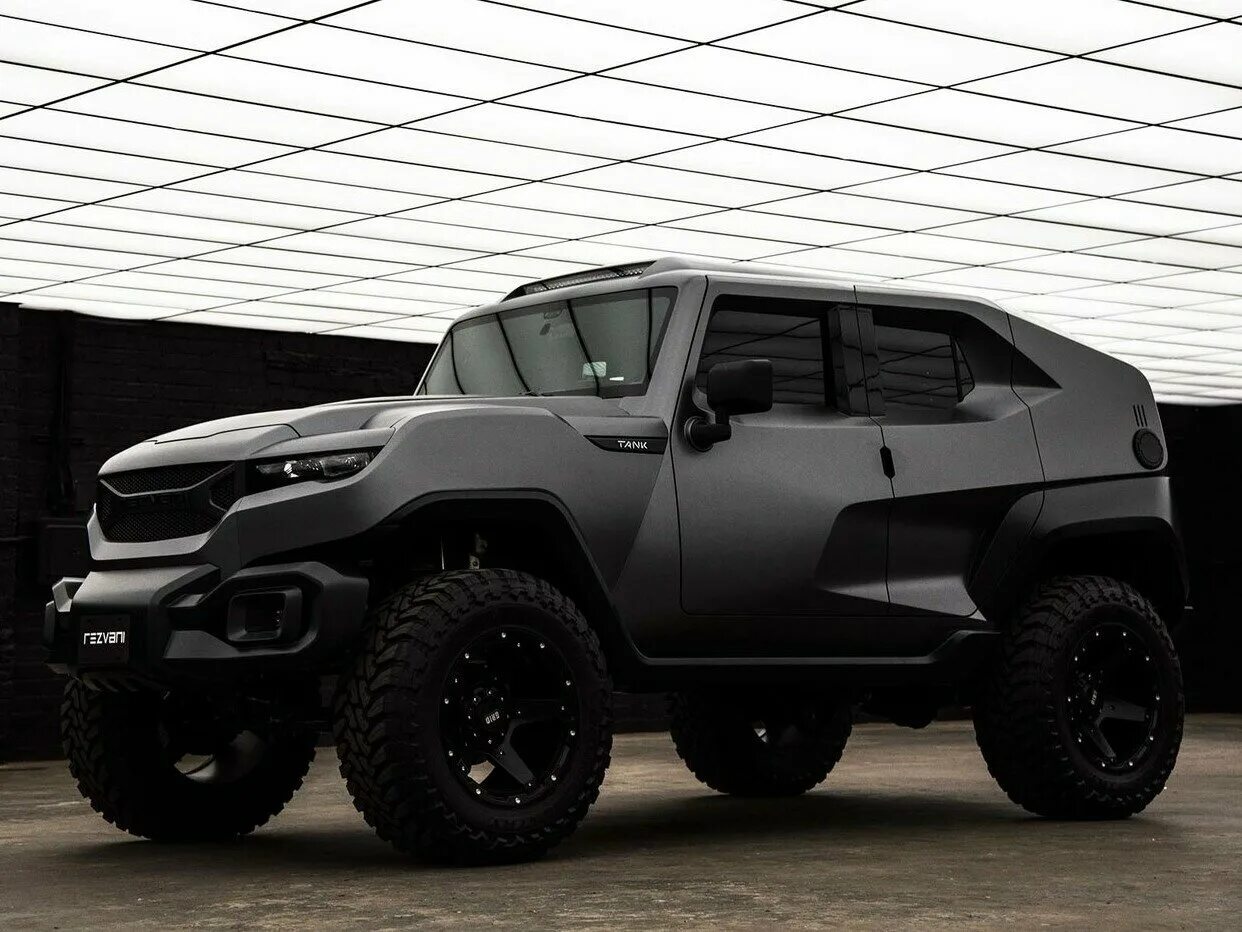 Джип Резвани танк. Rezvani Motors Tank 2018. УАЗ Резвани. Jeep Rezvani. Джип танк 500