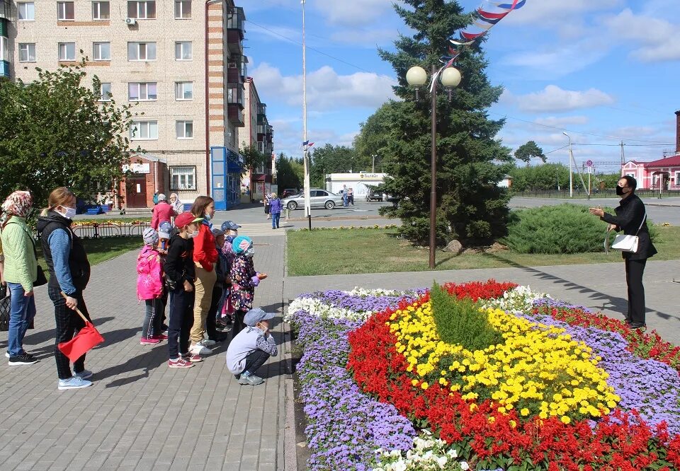 Заводоуковск Тюменская область. Город Заводоуковск Тюменской. Население Заводоуковска Тюменской области. Г Заводоуковск Тюменской области Центральный парк. Погода в заводоуковске на неделю тюменская область