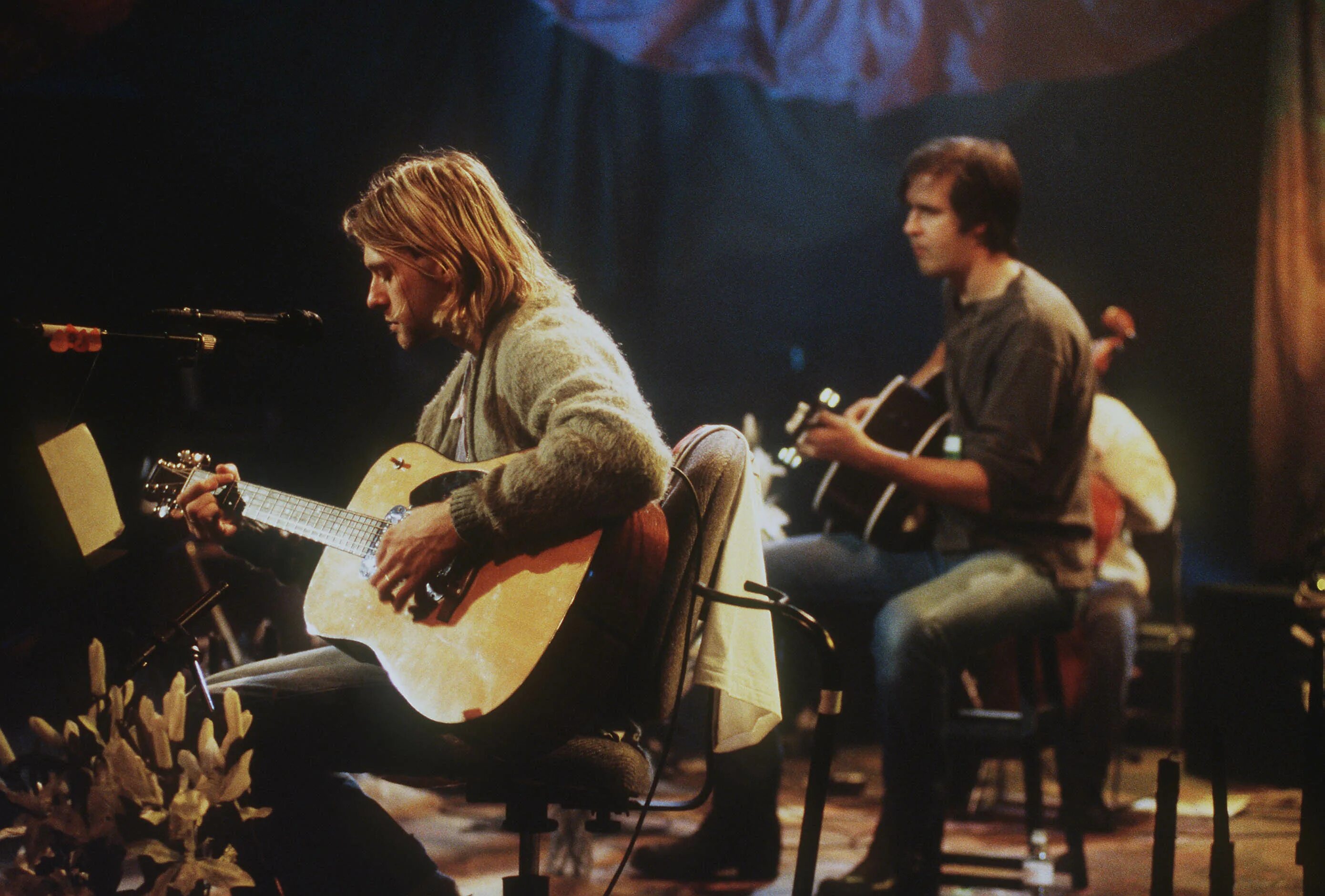 Mtv unplugged nirvana 1994. Kurt cobain mtv unplugged 1993. Nirvana unplugged постер. Nirvana 1988. Mtv unplugged nirvana.