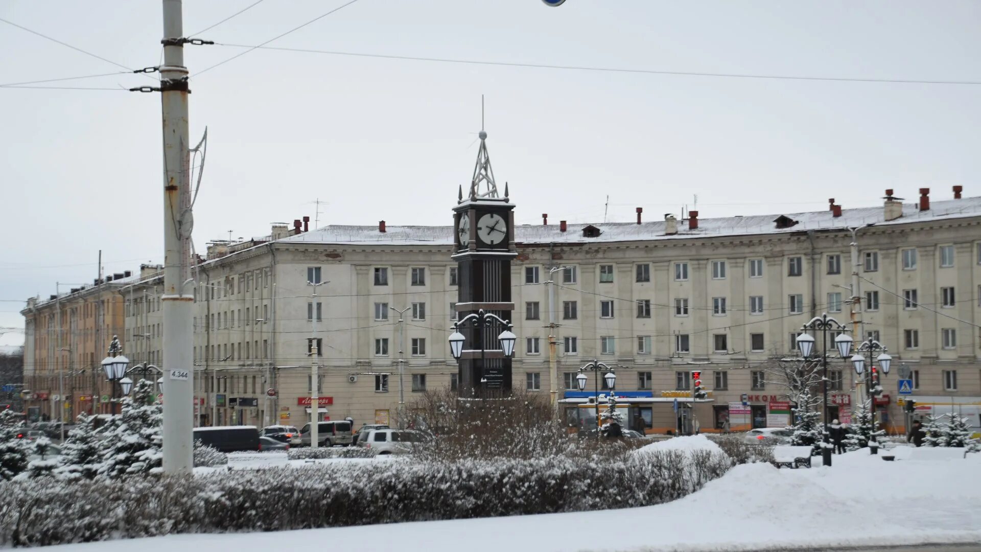 Площадь гагарина петрозаводск. Биг бен петрозаводск. привокзальная площадь петрозаводск. россия, республика карелия, петрозаводск, площадь гагарина, 2.